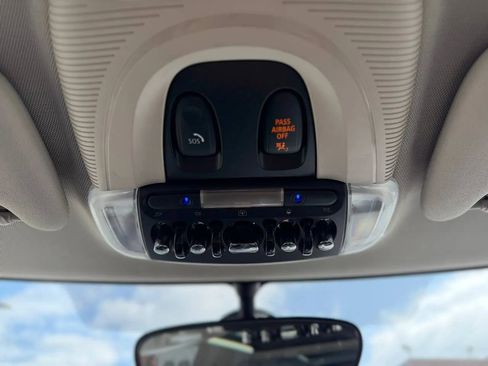 Used 2019 MINI Cooper 2-Door Hardtop FWD image 43