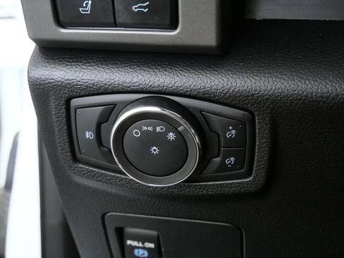 Used 2021 Ford Expedition XLT AWD/4WD image 22