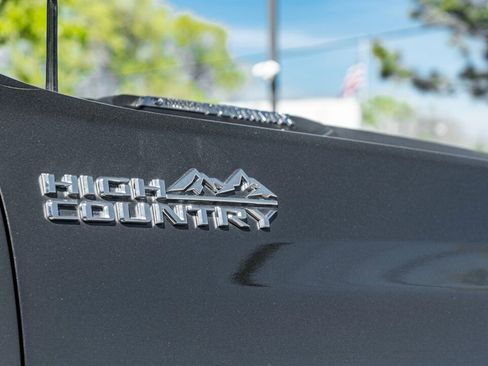 Used 2020 Chevrolet Silverado 3500 High Country w/ Gooseneck/5TH Wheel Package image 43