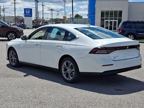 Used 2023 Honda Accord EX image 7