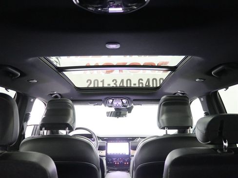 Used 2023 Jeep Grand Cherokee L Summit w/ Advanced Protech Group IV AWD/4WD image 13