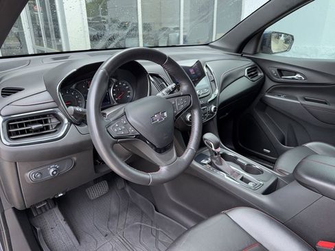 Used 2022 Chevrolet Equinox RS w/ RS Leather Package image 13