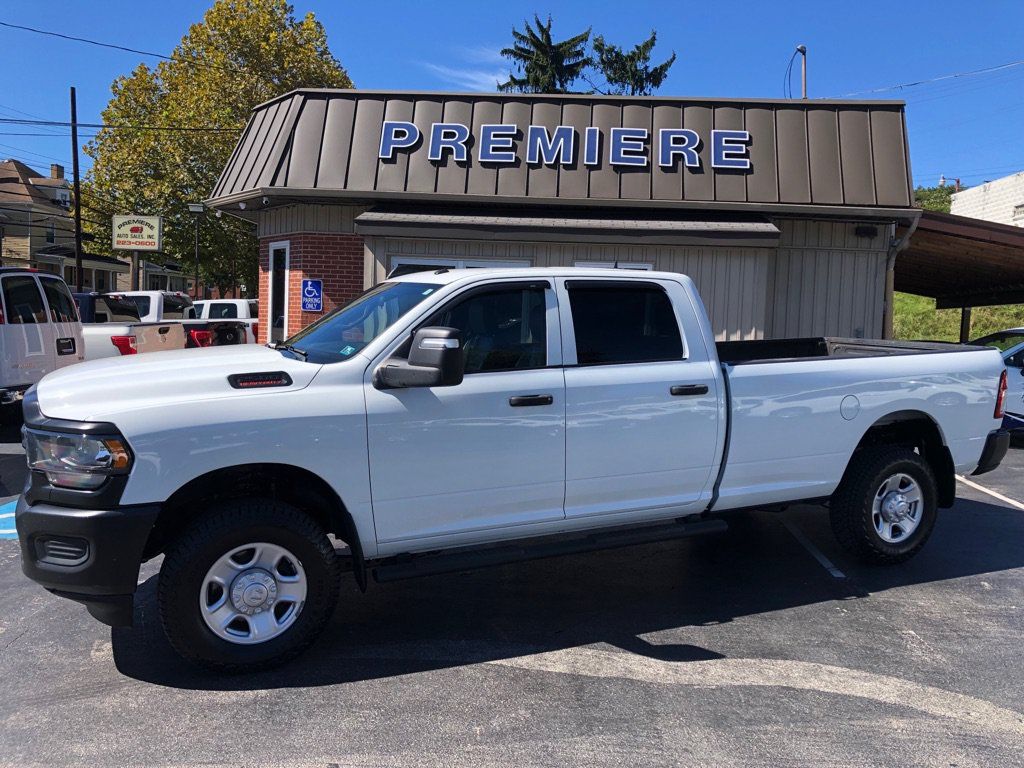 Used 2024 RAM 2500 Tradesman AWD/4WD image 2