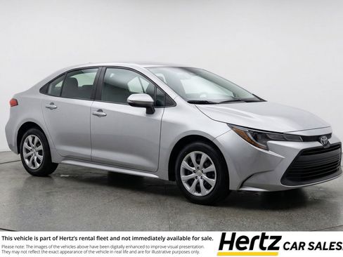 Used 2025 Toyota Corolla LE FWD image 1