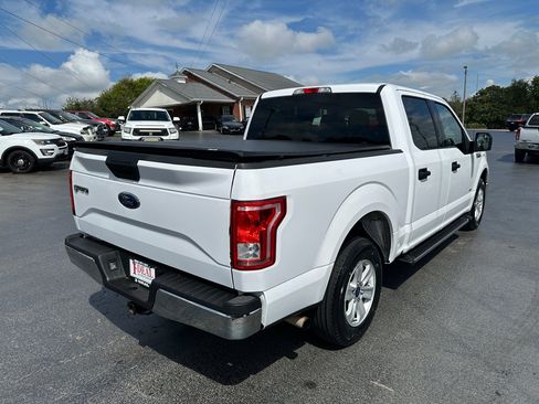 Used 2016 Ford F150 XLT image 4