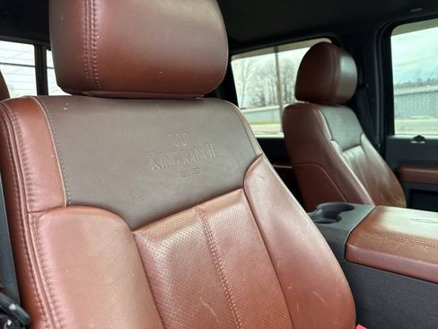 Used 2012 Ford F350 King Ranch w/ King Ranch w/Chrome Pkg image 43