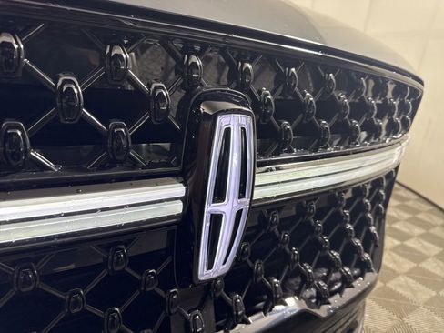 New 2025 Lincoln Navigator L Reserve w/ Jet Appearance Package image 9