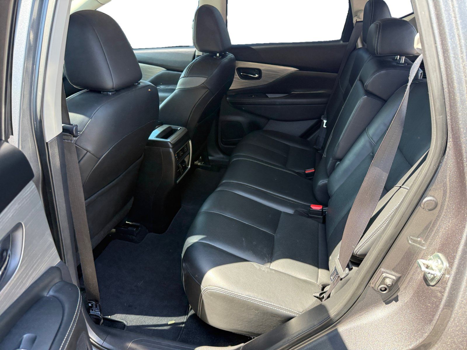 Used 2018 Nissan Murano SL w/ Moonroof Package AWD/4WD image 16