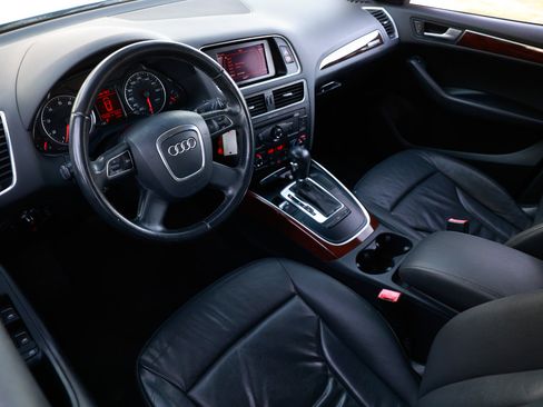 Used 2011 Audi Q5 2.0T Premium image 4