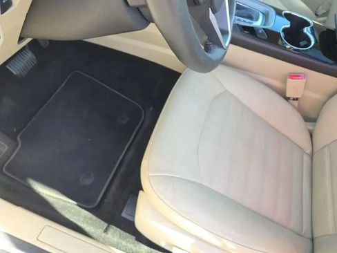Used 2016 Ford Fusion SE w/ Equipment Group 202A FWD image 17