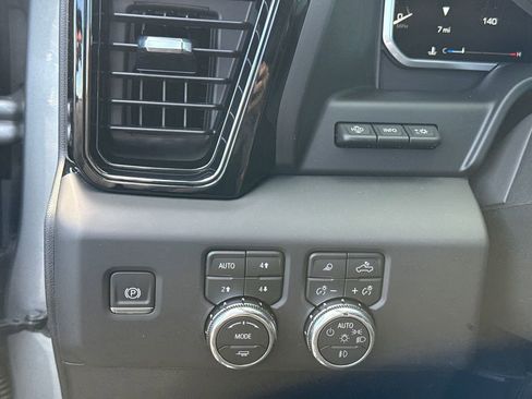 New 2026 GMC Sierra 2500 AT4 w/ AT4 Premium Plus Package AWD/4WD image 20
