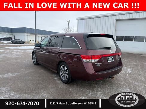 Used 2015 Honda Odyssey Touring Elite image 16