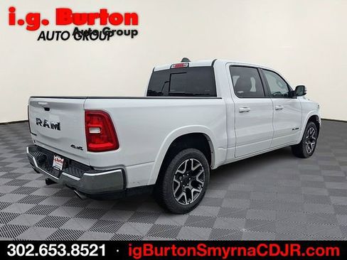 Used 2025 RAM 1500 Laramie AWD/4WD image 6