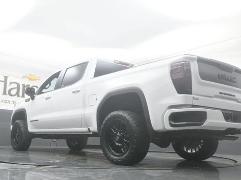 Used 2026 GMC Sierra 1500 SLT AWD/4WD image 5
