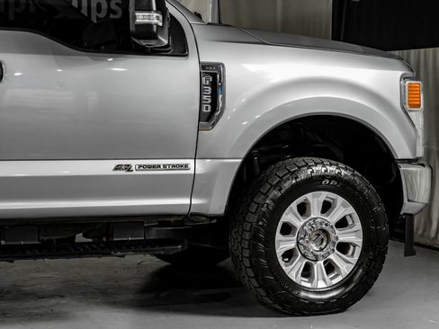 Used 2022 Ford F350 XLT w/ XLT Value Package AWD/4WD image 7