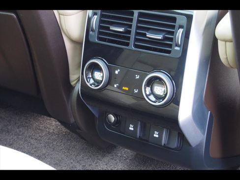 Used 2019 Land Rover Range Rover Sport HSE Dynamic image 16