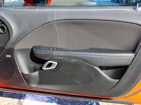 Used 2023 Dodge Challenger R/T w/ Blacktop Package image 15