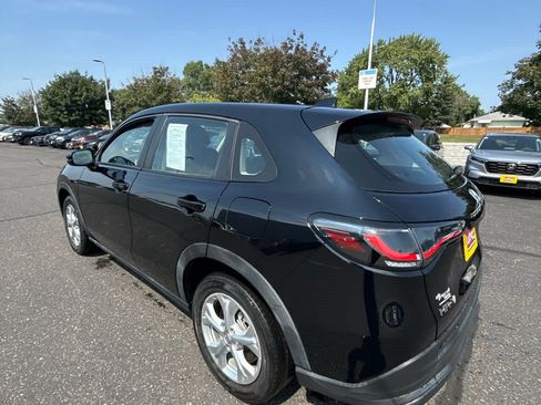 Used 2023 Honda HR-V LX image 7