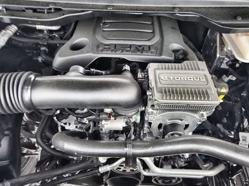 New 2026 RAM 1500 Big Horn AWD/4WD image 18