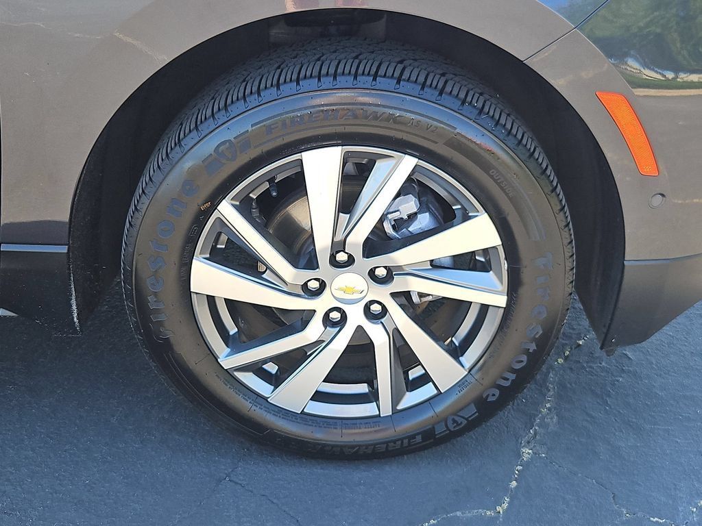 Used 2022 Chevrolet Equinox Premier AWD/4WD image 30