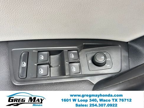 Used 2022 Volkswagen Tiguan S FWD image 21