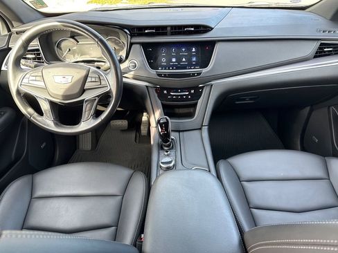 Certified 2022 Cadillac XT5 Luxury image 23
