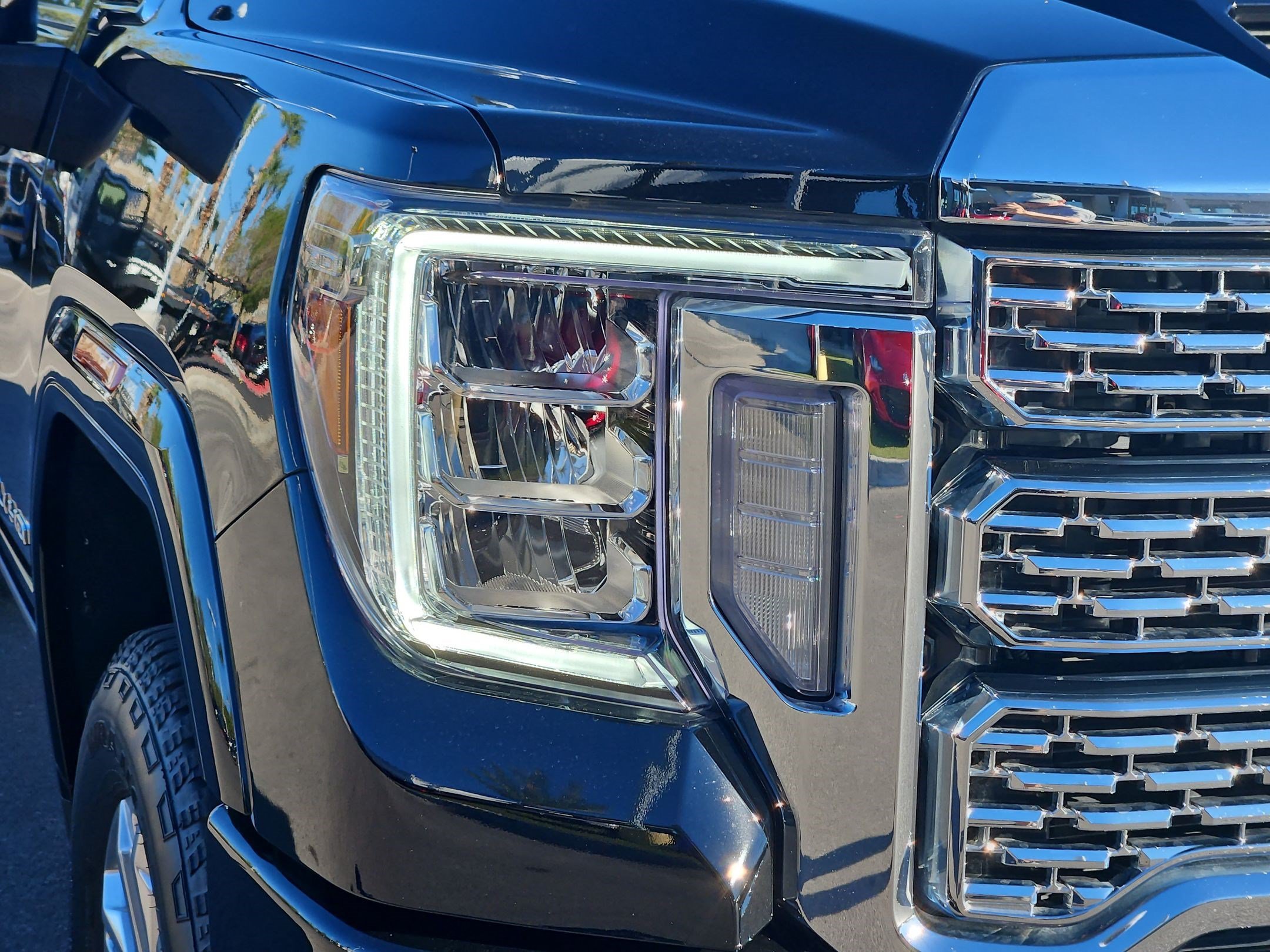 Used 2022 GMC Sierra 2500 Denali w/ Denali Ultimate Package AWD/4WD image 10
