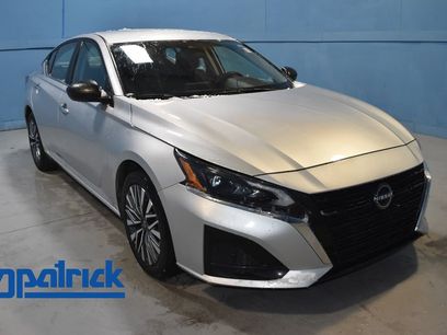 Certified 2024 Nissan Altima 2.5 SV