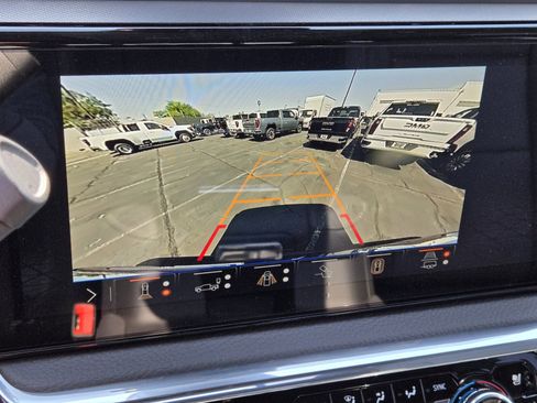 New 2025 GMC Sierra 2500 Denali w/ Denali Reserve Package image 13