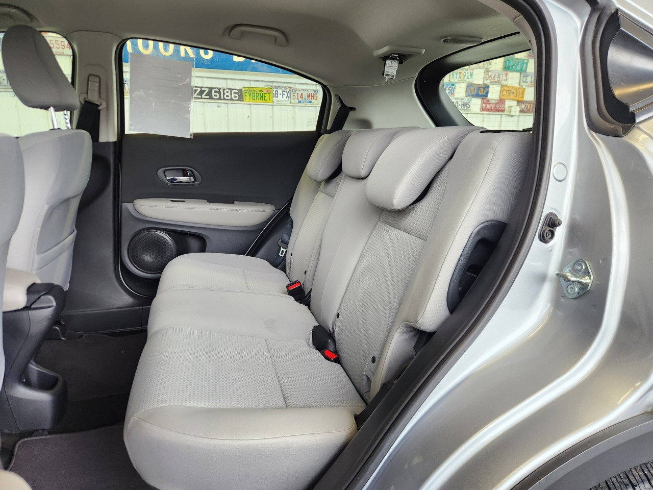 Used 2021 Honda HR-V LX image 6