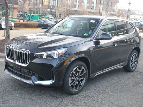 New 2026 BMW X1 xDrive28i w/ Technology Package image 3