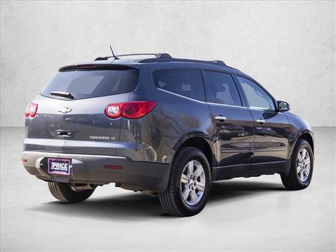 Used 2012 Chevrolet Traverse LT image 5