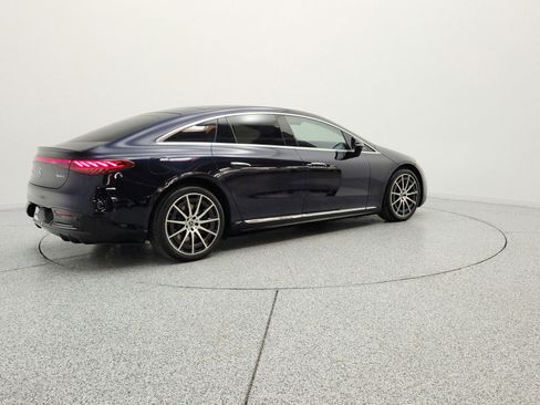 Used 2023 Mercedes-Benz EQS 580 4MATIC Sedan image 5