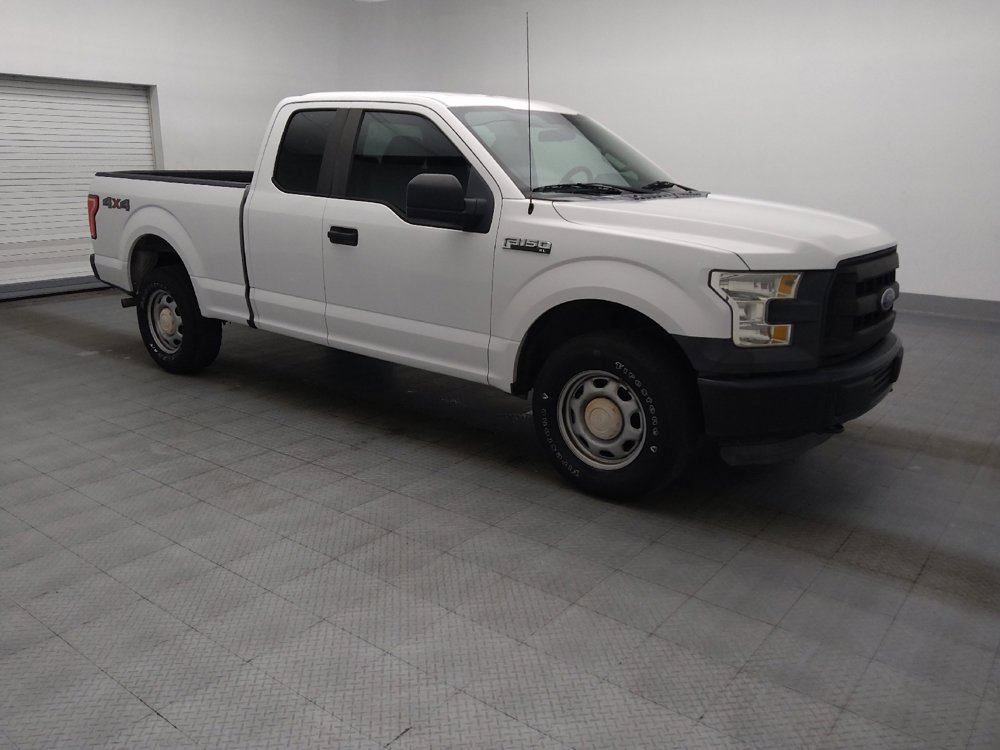 Used 2015 Ford F150 XL w/ Equipment Group 101A Mid AWD/4WD image 11