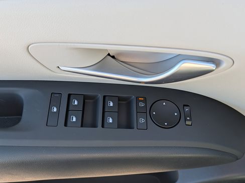 New 2026 Hyundai Tucson SEL image 11