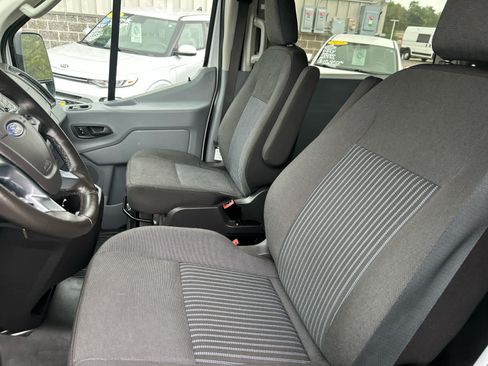 Used 2019 Ford Transit 150 XLT RWD image 12