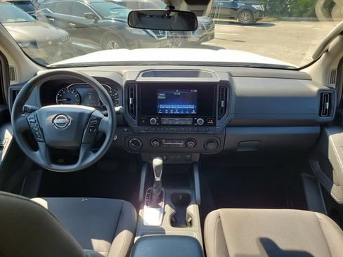 Used 2025 Nissan Frontier S AWD/4WD image 13