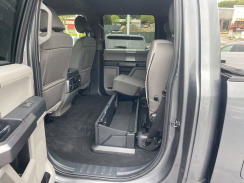 Used 2022 Ford F250 XLT w/ XLT Premium Package AWD/4WD image 24