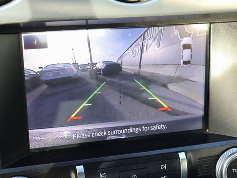 Used 2022 Ford Mustang Premium image 12