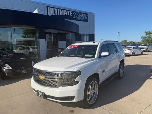 Used 2015 Chevrolet Tahoe LT AWD/4WD image 1