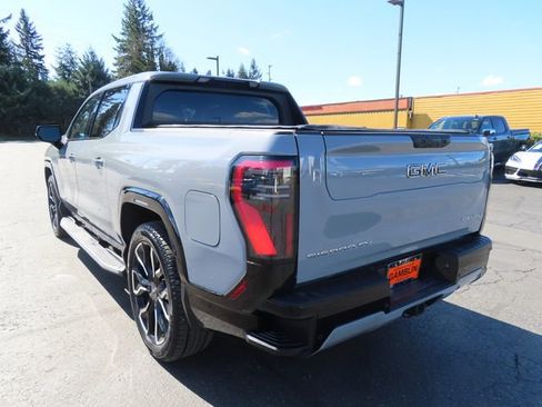 Used 2025 GMC Sierra EV Denali image 5