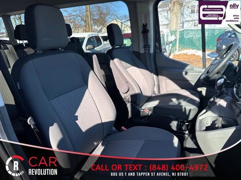 Used 2024 Ford Transit 350 XLT image 41