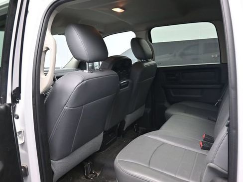 Used 2020 RAM 1500 Tradesman w/ Chrome Appearance Group image 14