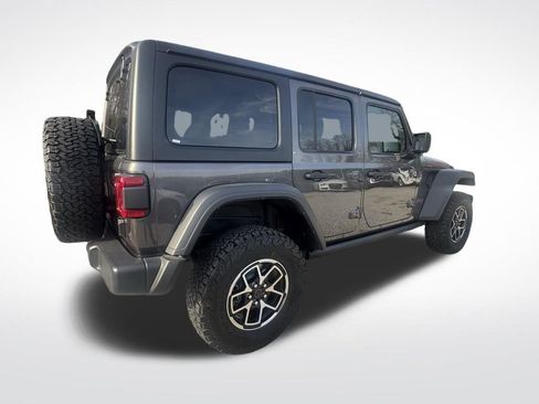 Used 2025 Jeep Wrangler Unlimited Rubicon image 8