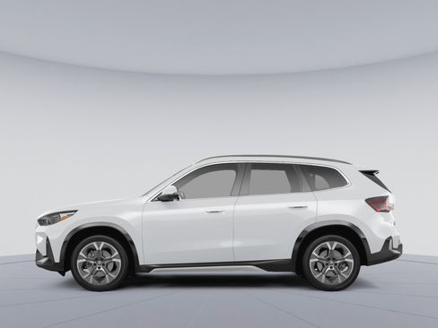 New 2026 BMW X1 xDrive28i w/ Technology Package image 2