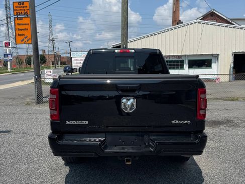 Used 2019 RAM 1500 Laramie w/ Sport Appearance Package AWD/4WD image 5