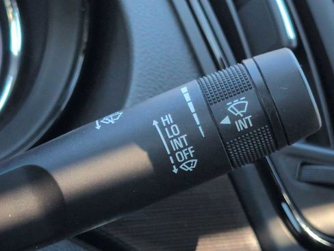 Used 2014 Buick Regal Premium FWD image 25