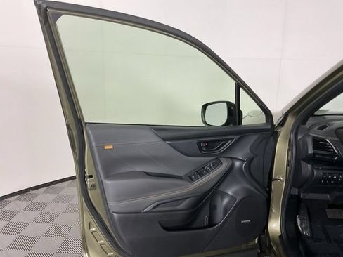 Used 2025 Subaru Forester Wilderness AWD/4WD image 12