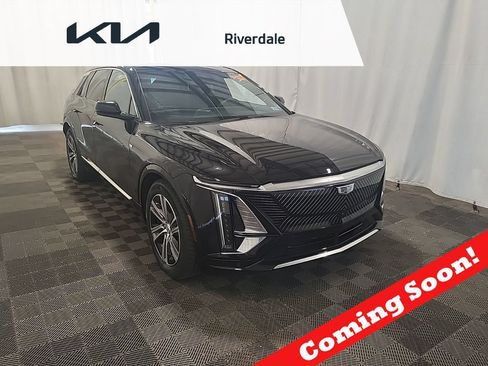 Used 2024 Cadillac Lyriq Luxury RWD image 1