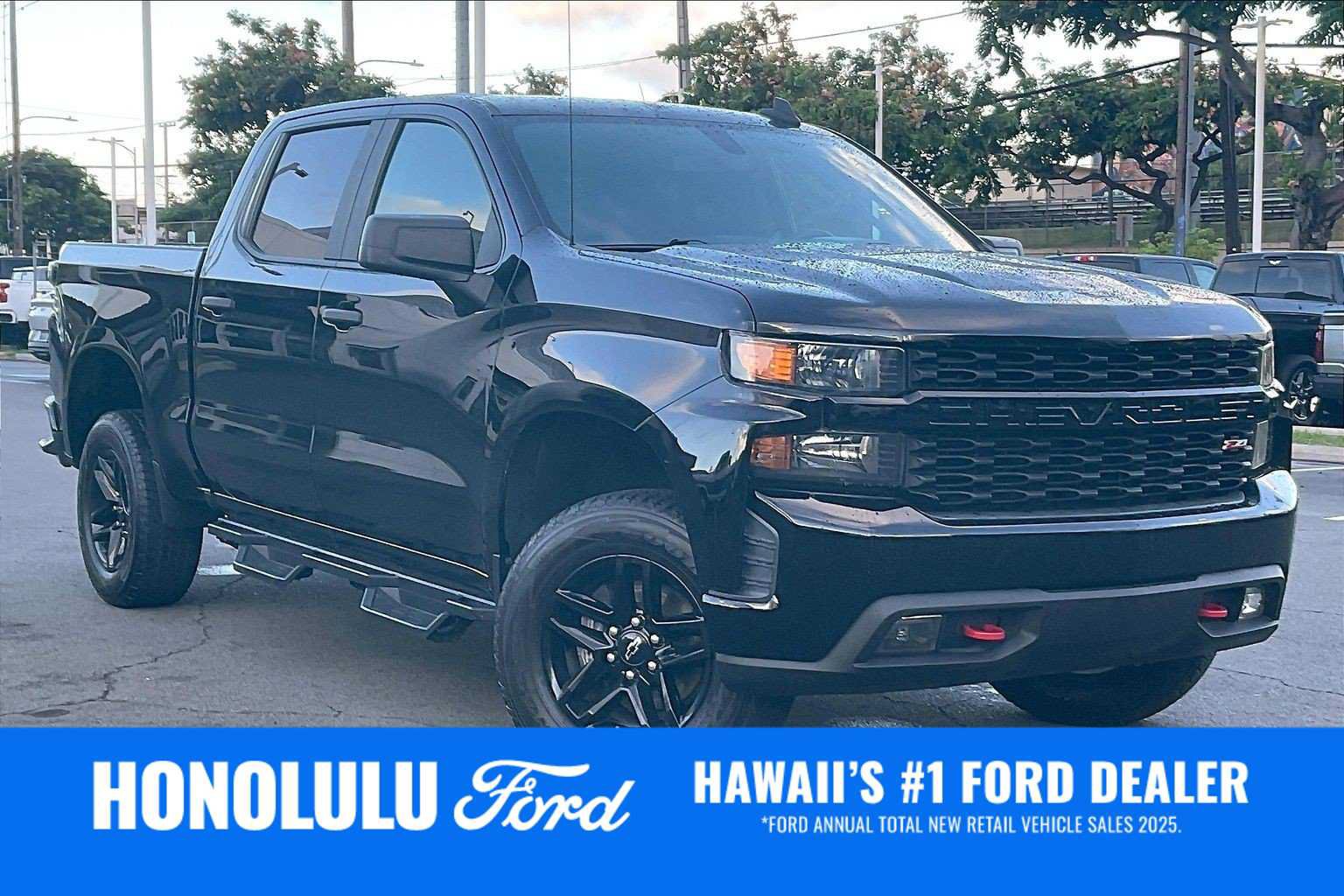 Used 2021 Chevrolet Silverado 1500 Custom Trail Boss AWD/4WD image 21